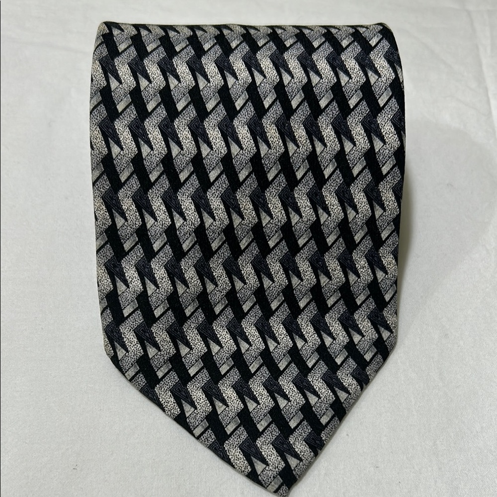 Black and Gray Geometric Silk Tie